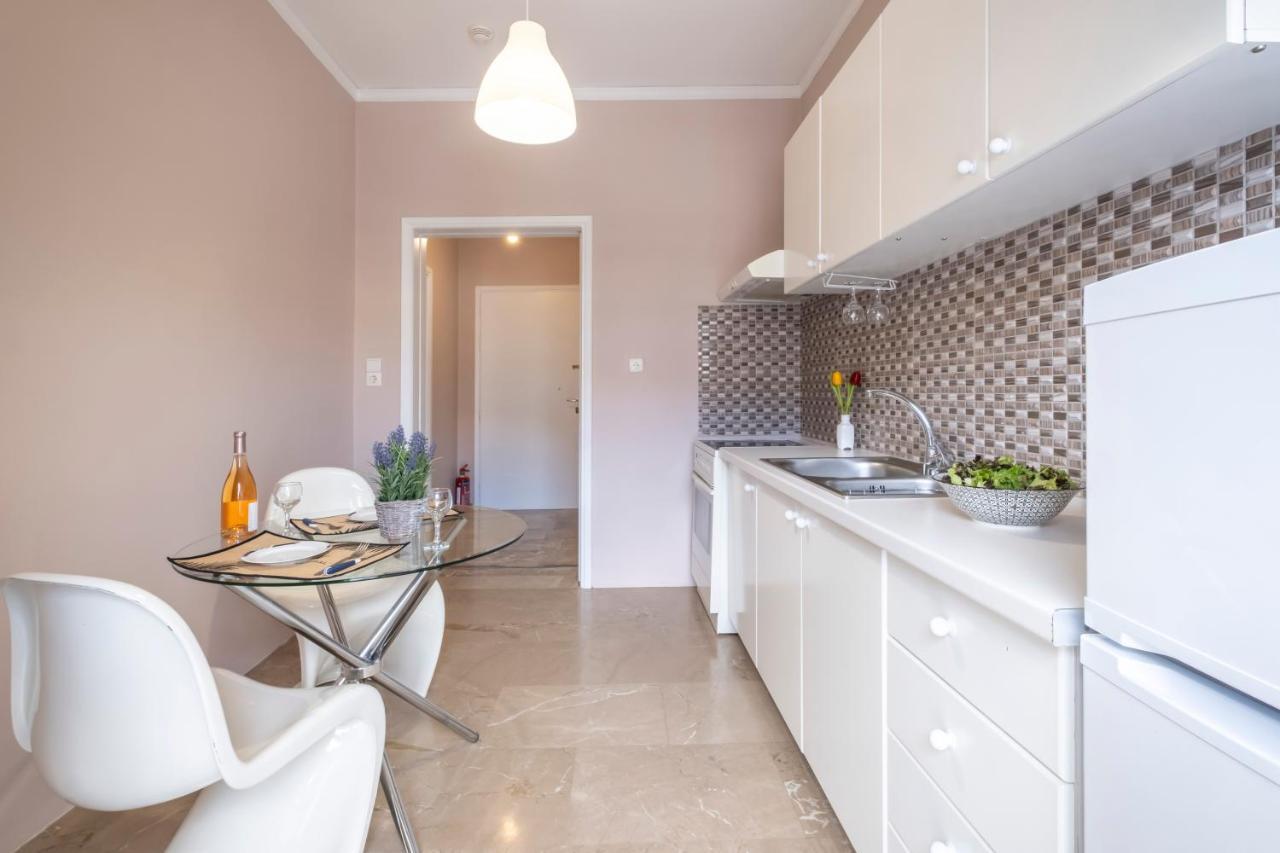 נאפפליו Izabella Guest House מראה חיצוני תמונה